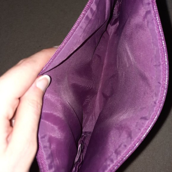 Estée Lauder Large Cosmetic Bag - Purple Alligator - Picture 3 of 3